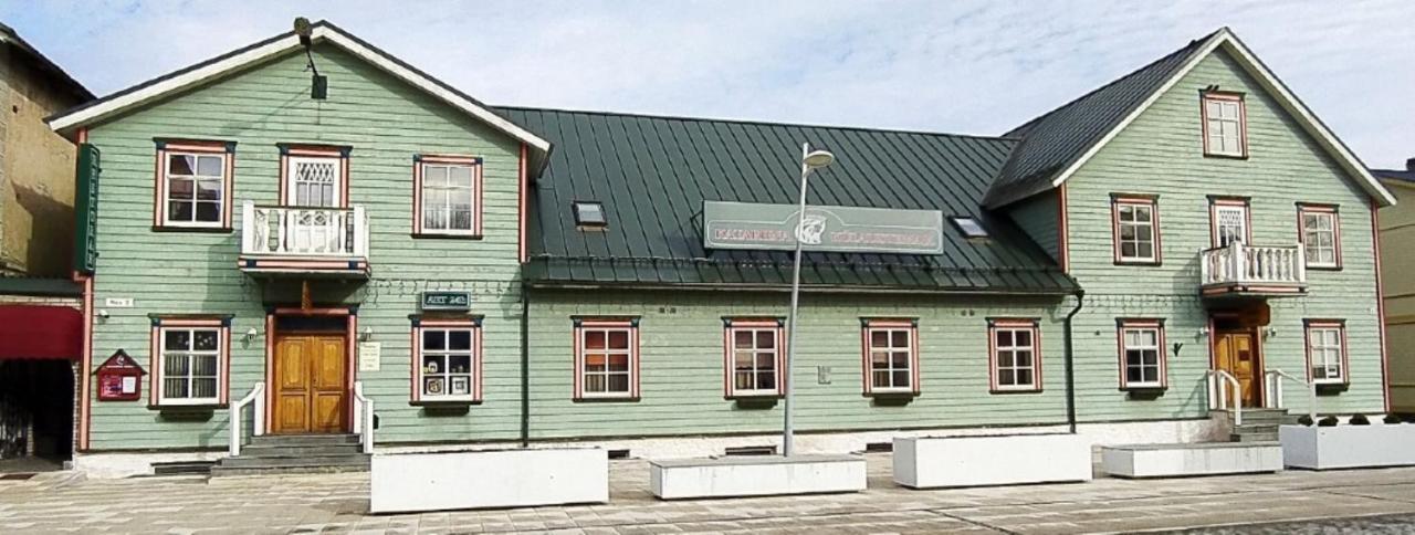 Katariina Guesthouse Rakvere Ngoại thất bức ảnh