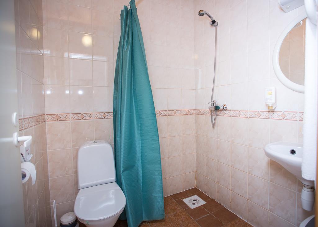 Katariina Guesthouse Rakvere Ngoại thất bức ảnh