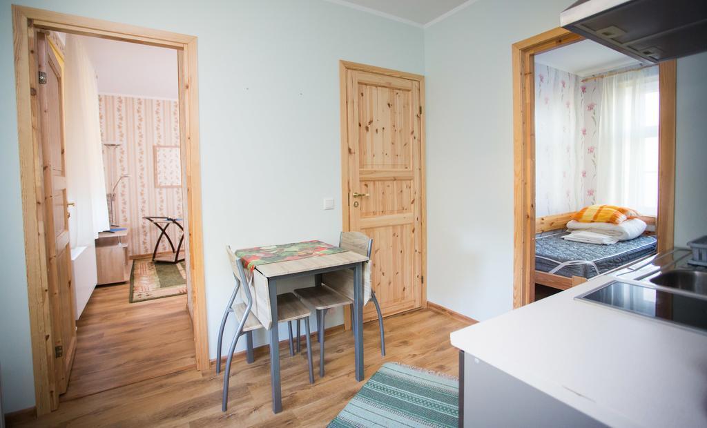 Katariina Guesthouse Rakvere Ngoại thất bức ảnh