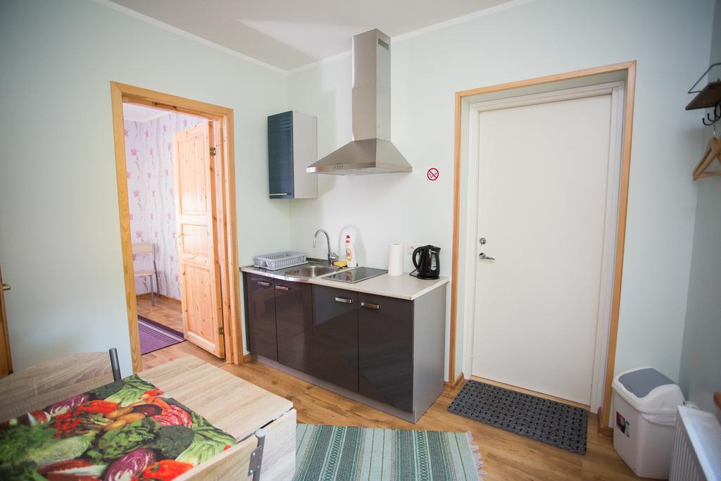 Katariina Guesthouse Rakvere Ngoại thất bức ảnh