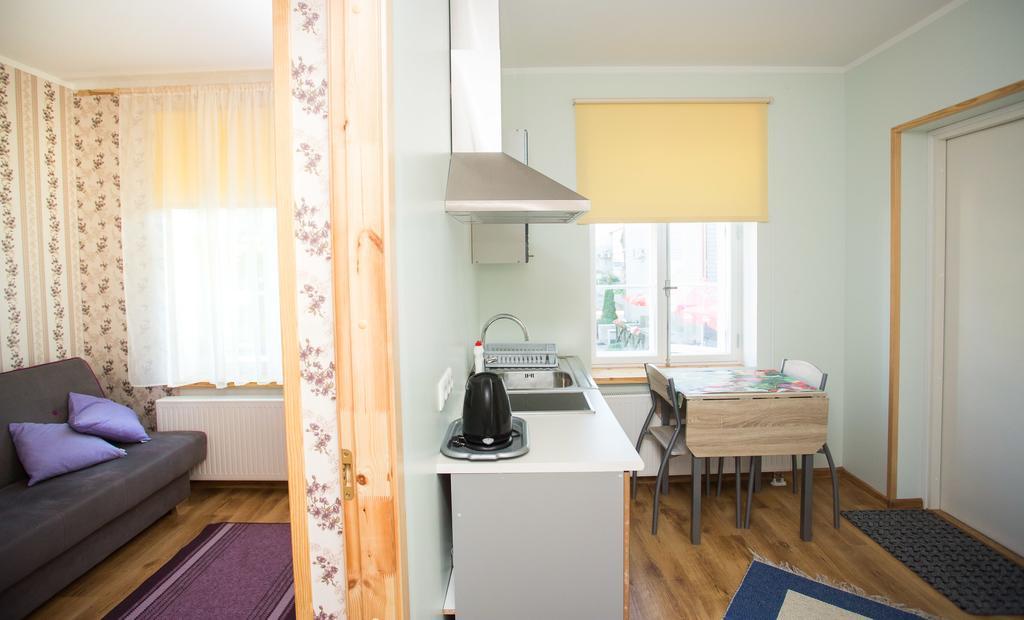Katariina Guesthouse Rakvere Ngoại thất bức ảnh