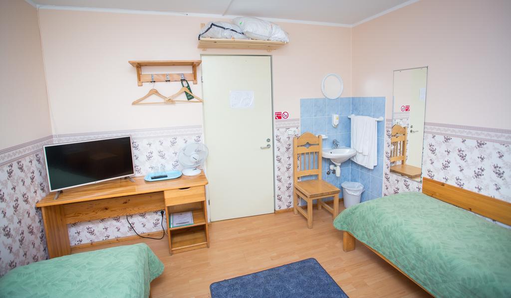 Katariina Guesthouse Rakvere Ngoại thất bức ảnh
