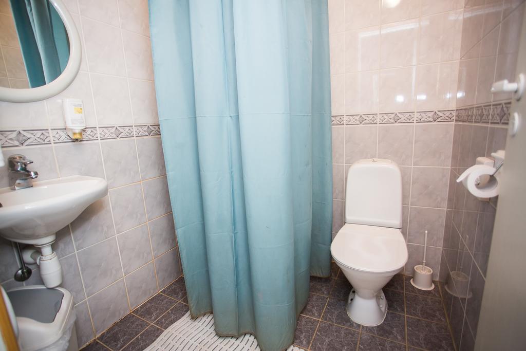 Katariina Guesthouse Rakvere Ngoại thất bức ảnh