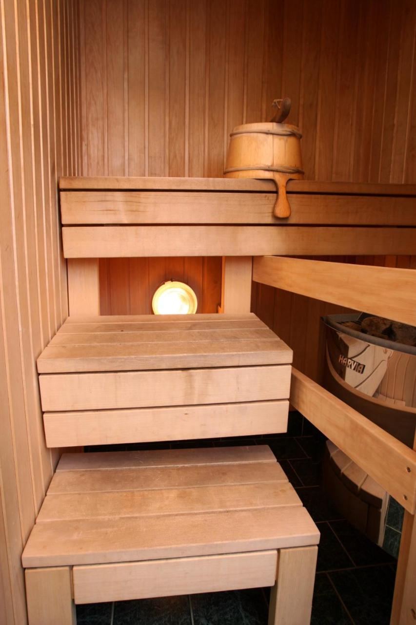 Katariina Guesthouse Rakvere Ngoại thất bức ảnh